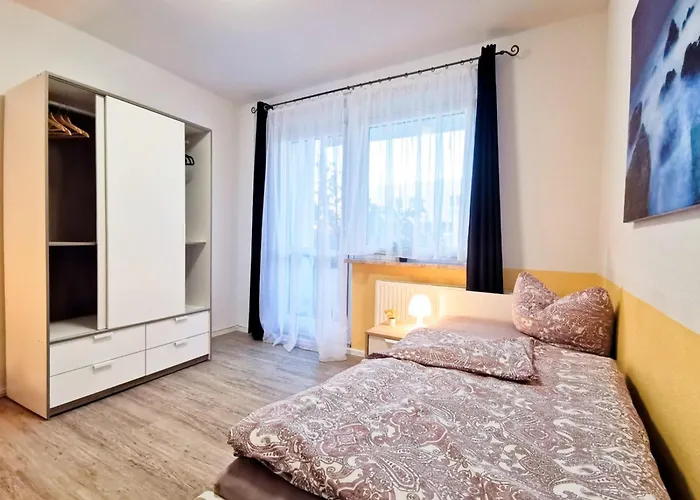 Gemuetliche Mit Balkon In Apartment Zwickau